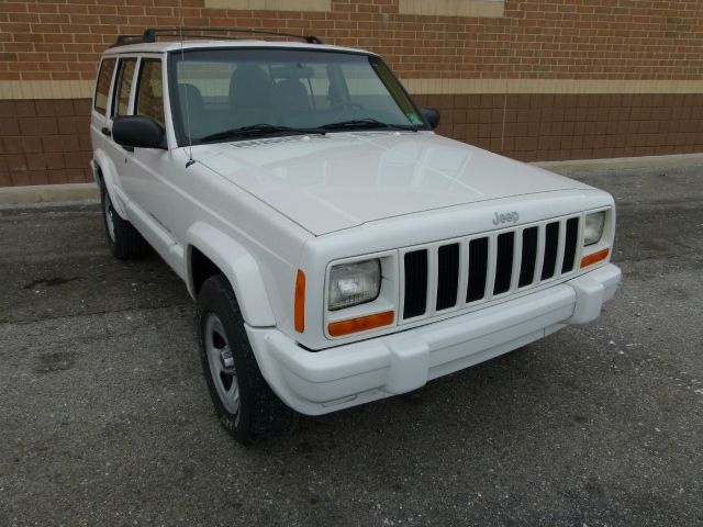 2000 Jeep Cherokee Base GLS LX