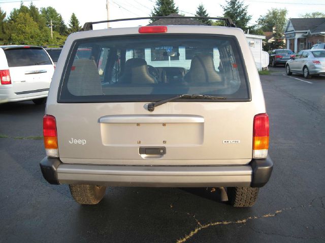 2001 Jeep Cherokee Base GLS LX