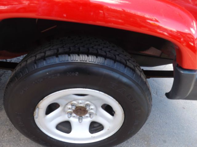 2001 Jeep Cherokee Base GLS LX