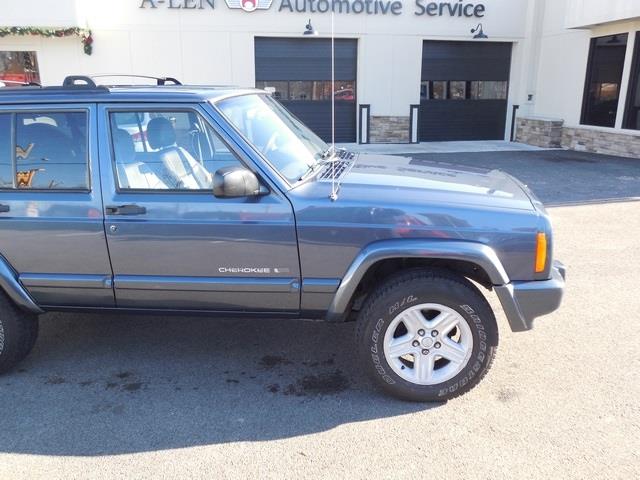 2001 Jeep Cherokee SLT 25