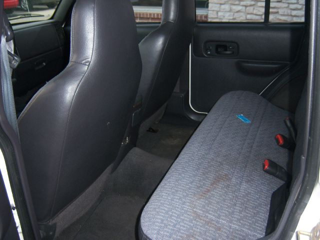 2001 Jeep Cherokee Base GLS LX