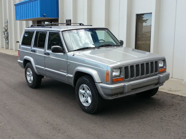 2001 Jeep Cherokee Base GLS LX