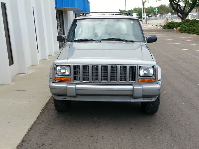 2001 Jeep Cherokee Base GLS LX