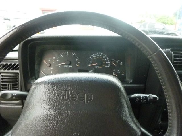 2001 Jeep Cherokee GSX