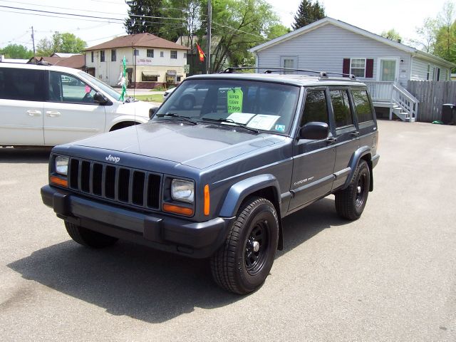 2001 Jeep Cherokee Base GLS LX