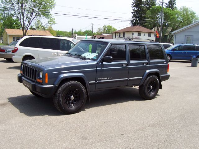 2001 Jeep Cherokee Base GLS LX