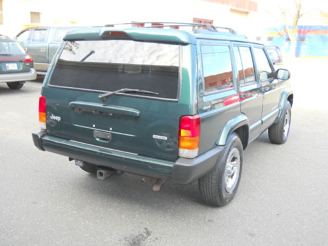 2001 Jeep Cherokee Base GLS LX