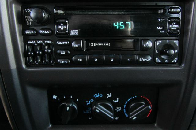 2001 Jeep Cherokee Base GLS LX