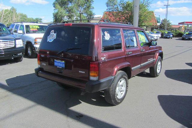 2001 Jeep Cherokee Base GLS LX