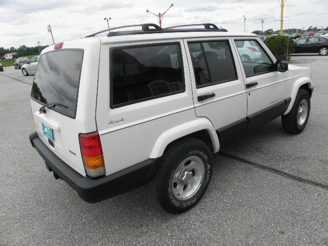 2001 Jeep Cherokee Base GLS LX