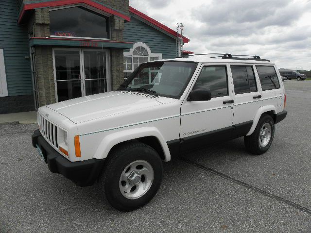 2001 Jeep Cherokee Base GLS LX