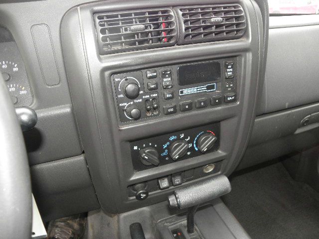 2001 Jeep Cherokee Base GLS LX