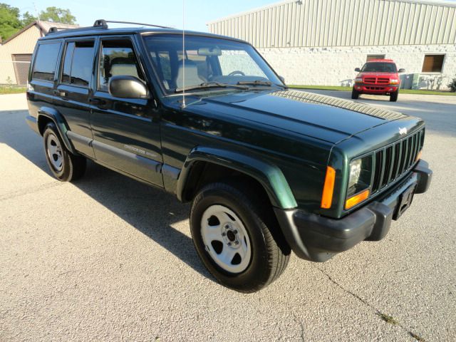 2001 Jeep Cherokee Base GLS LX
