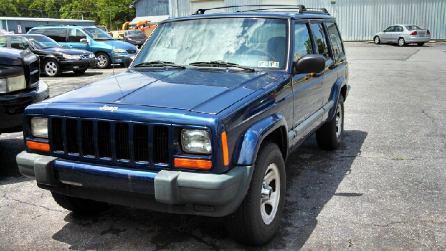 2001 Jeep Cherokee Base GLS LX