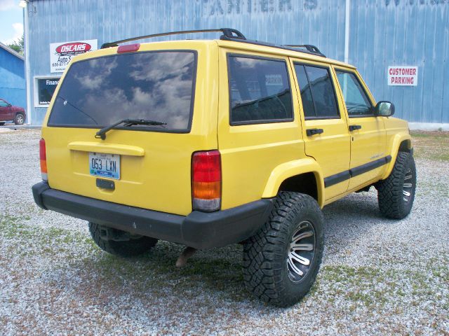 2001 Jeep Cherokee Base GLS LX