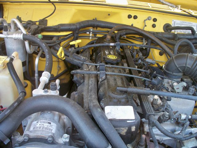 2001 Jeep Cherokee Base GLS LX