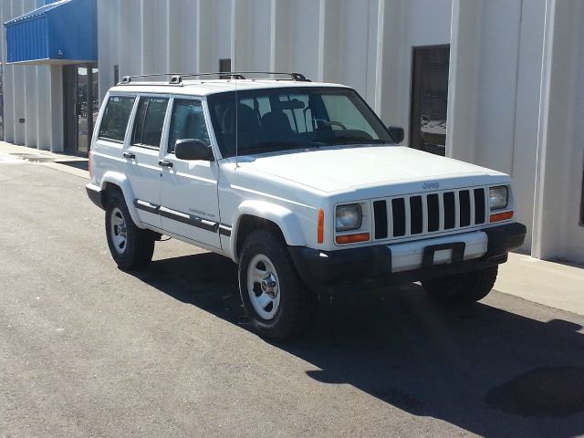 2001 Jeep Cherokee Base GLS LX