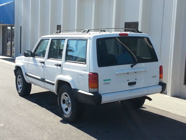2001 Jeep Cherokee Base GLS LX
