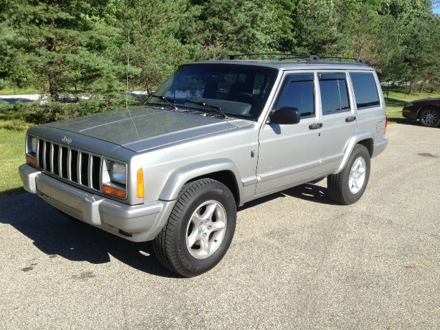 2001 Jeep Cherokee Base GLS LX