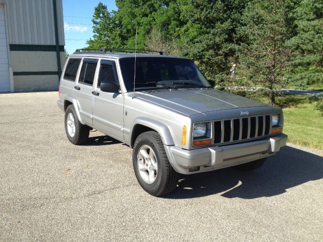 2001 Jeep Cherokee Base GLS LX