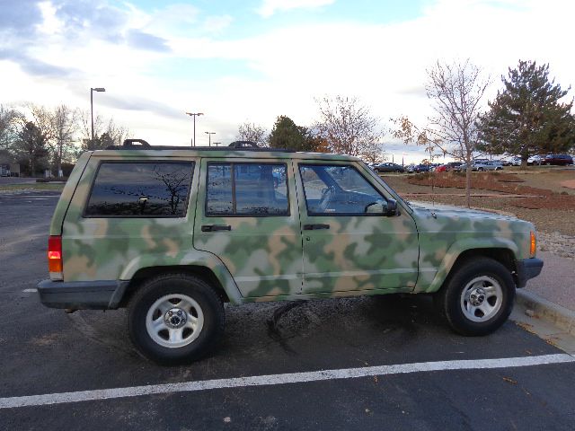 2001 Jeep Cherokee Base GLS LX