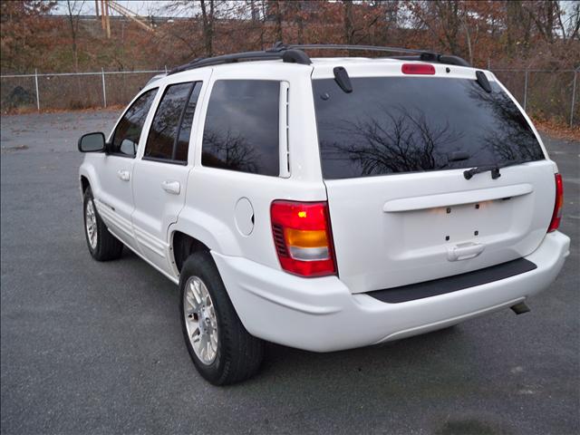 2004 Jeep Cherokee Unknown