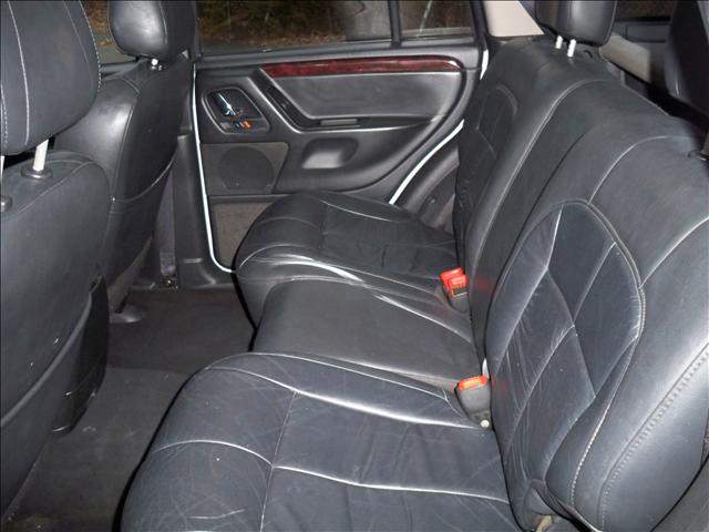 2004 Jeep Cherokee Unknown