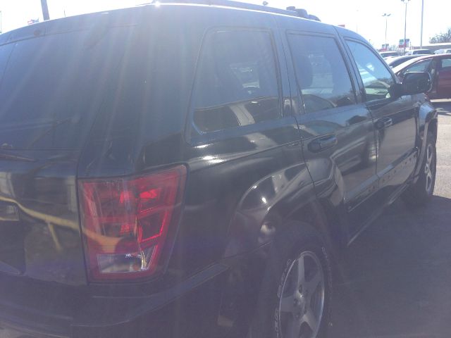 2005 Jeep Cherokee Unknown