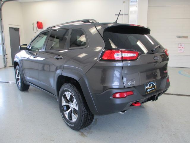 2014 Jeep Cherokee Navigation Package AWD SUV