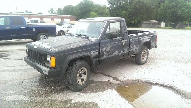 1990 Jeep Comanche 4dr S V6 Auto 2WD