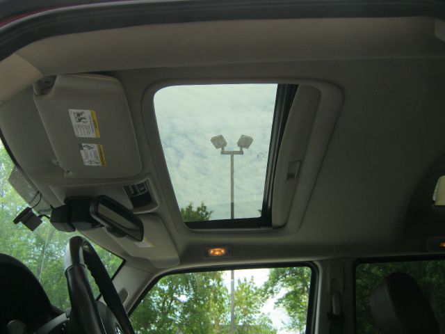 2006 Jeep Commander Super