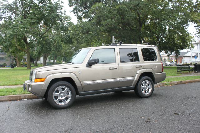 2006 Jeep Commander Super