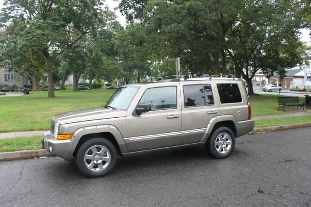 2006 Jeep Commander Super
