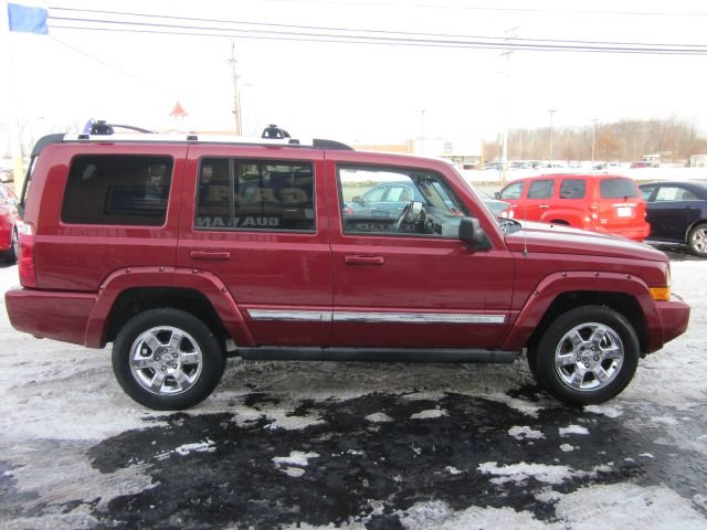 2006 Jeep Commander Super