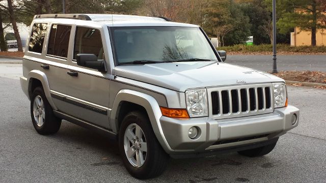 2006 Jeep Commander GSX