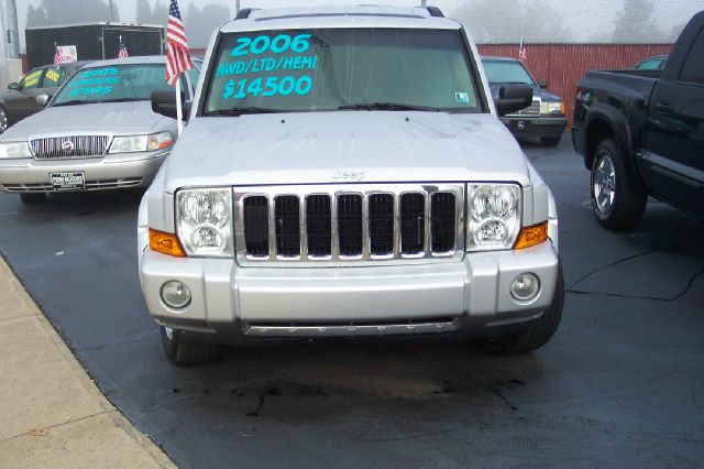 2006 Jeep Commander Super