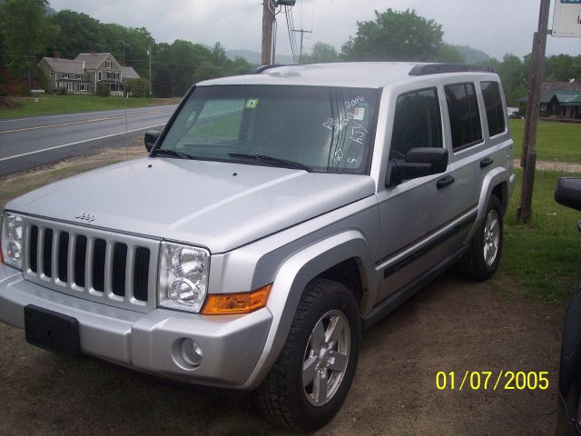 2006 Jeep Commander Ram 3500 Diesel 2-WD