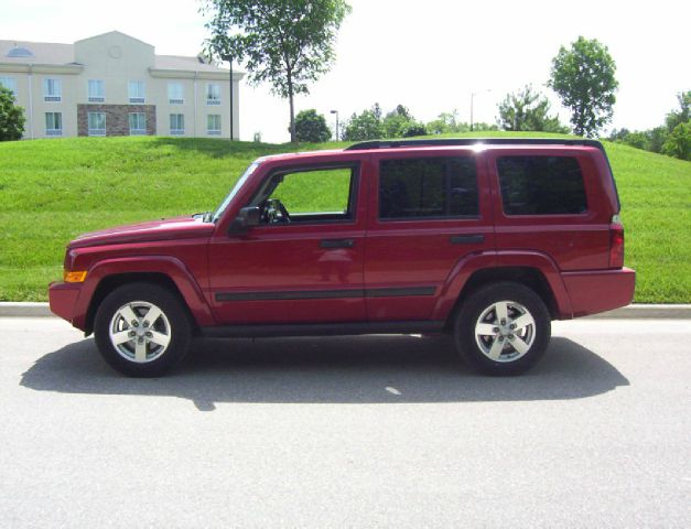 2006 Jeep Commander Ram 3500 Diesel 2-WD