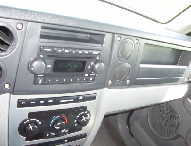 2006 Jeep Commander Ram 3500 Diesel 2-WD