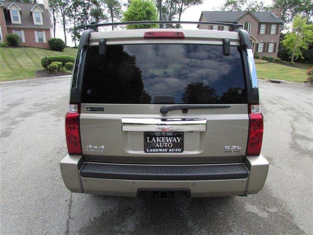 2006 Jeep Commander 4dr 2.5L Turbo W/sunroof/3rd Row AWD SUV