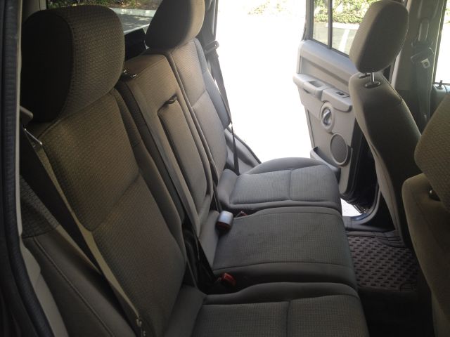 2006 Jeep Commander Ram 3500 Diesel 2-WD