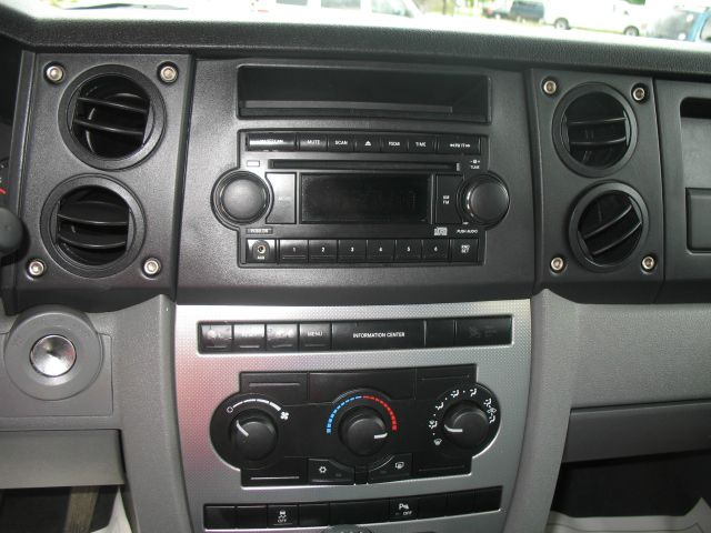 2006 Jeep Commander Ram 3500 Diesel 2-WD