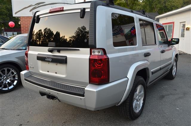 2006 Jeep Commander GSX
