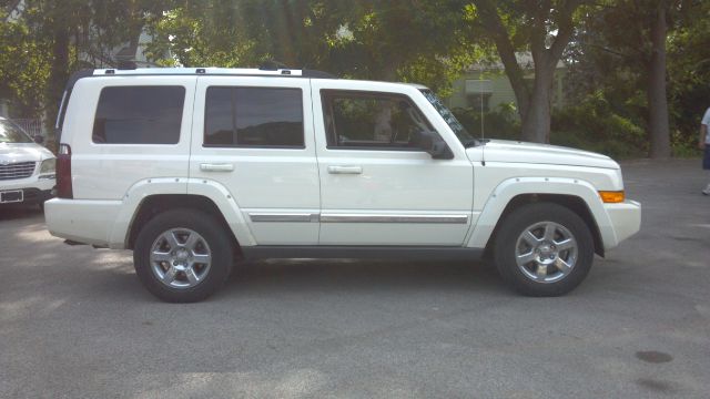 2006 Jeep Commander Super