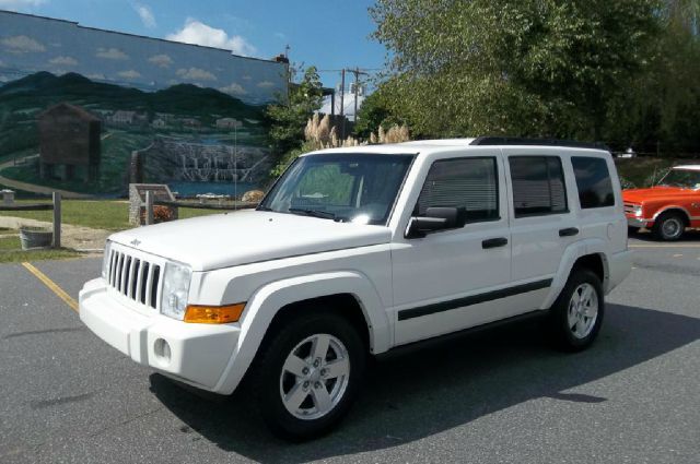 2006 Jeep Commander 4wd