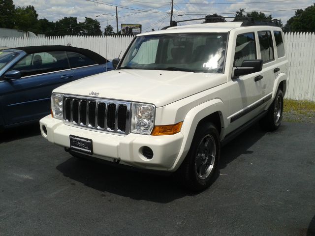 2006 Jeep Commander Ram 3500 Diesel 2-WD