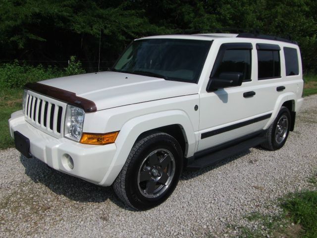 2006 Jeep Commander Ram 3500 Diesel 2-WD