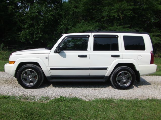 2006 Jeep Commander Ram 3500 Diesel 2-WD