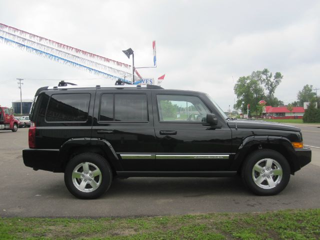 2006 Jeep Commander Super
