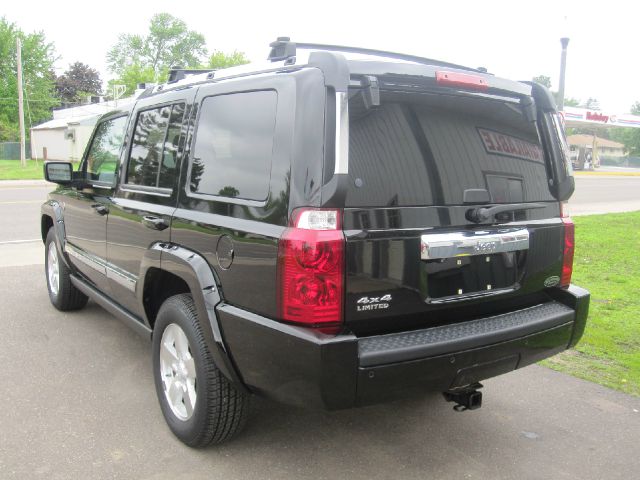 2006 Jeep Commander Super